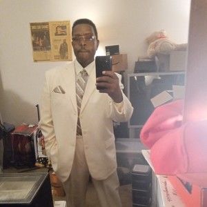 Meet your Posher, Charles